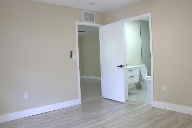 1724 NW 152ND Terrace, Miami Gardens, FL 33054