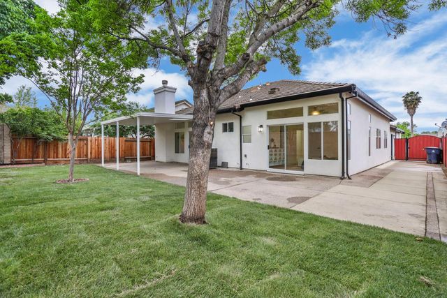 230 Thomas Dehaven Ln, Tracy, CA 95376