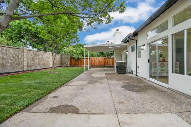 230 Thomas Dehaven Ln, Tracy, CA 95376