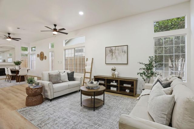 230 Thomas Dehaven Ln, Tracy, CA 95376