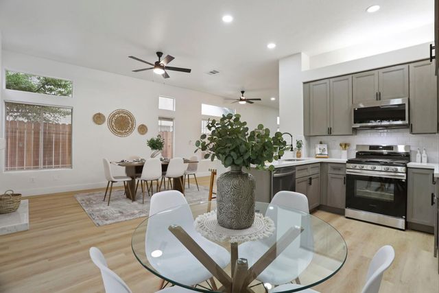 230 Thomas Dehaven Ln, Tracy, CA 95376