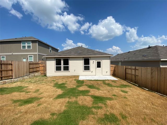 204 Nettletree DR, Buda, TX 78610