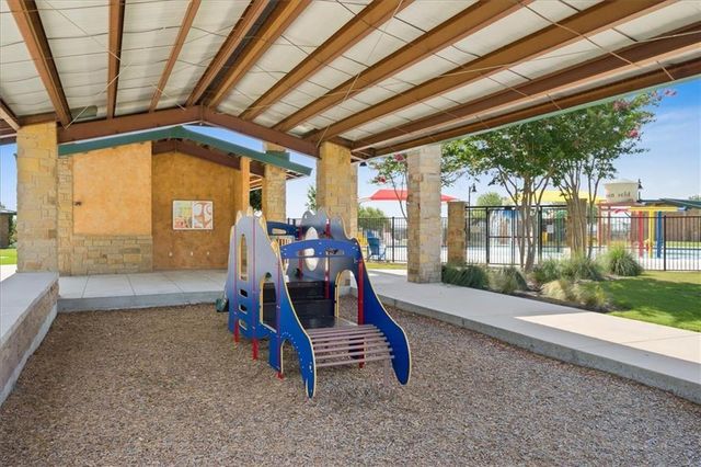 204 Nettletree DR, Buda, TX 78610