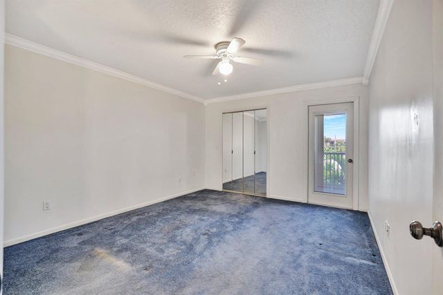 121 Wettaw Lane 211, North Palm Beach, FL 33408