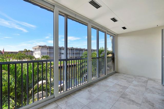 121 Wettaw Lane 211, North Palm Beach, FL 33408