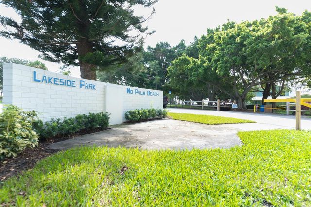 121 Wettaw Lane 211, North Palm Beach, FL 33408