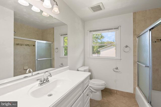 8902 HUXLEY CT, Springfield, VA 22153