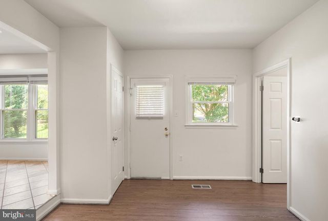 8902 HUXLEY CT, Springfield, VA 22153