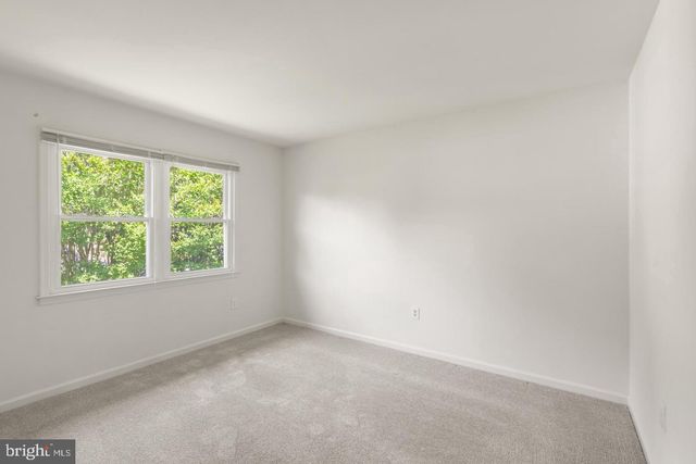 8902 HUXLEY CT, Springfield, VA 22153
