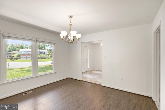 8902 HUXLEY CT, Springfield, VA 22153
