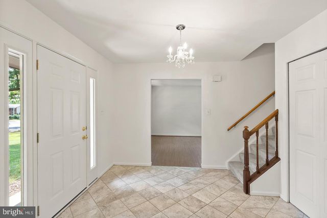 8902 HUXLEY CT, Springfield, VA 22153