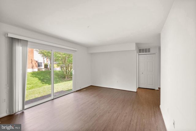 8902 HUXLEY CT, Springfield, VA 22153