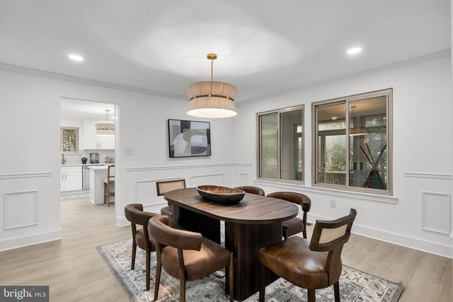 64 CHIPPENHAM DR, Voorhees, NJ 08043