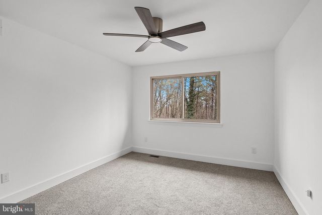 64 CHIPPENHAM DR, Voorhees, NJ 08043