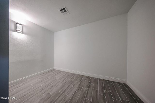 11207 S Iroquois Drive, Phoenix, AZ 85044