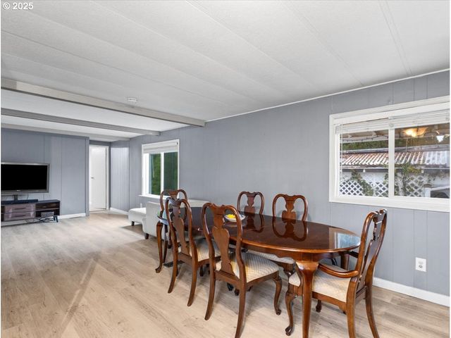 6610 Nw WHITNEY Rd 138, Vancouver, WA 98665