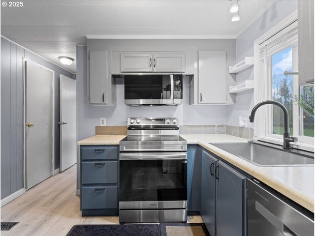 6610 Nw WHITNEY Rd 138, Vancouver, WA 98665