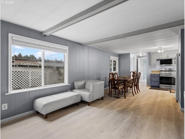 6610 Nw WHITNEY Rd 138, Vancouver, WA 98665