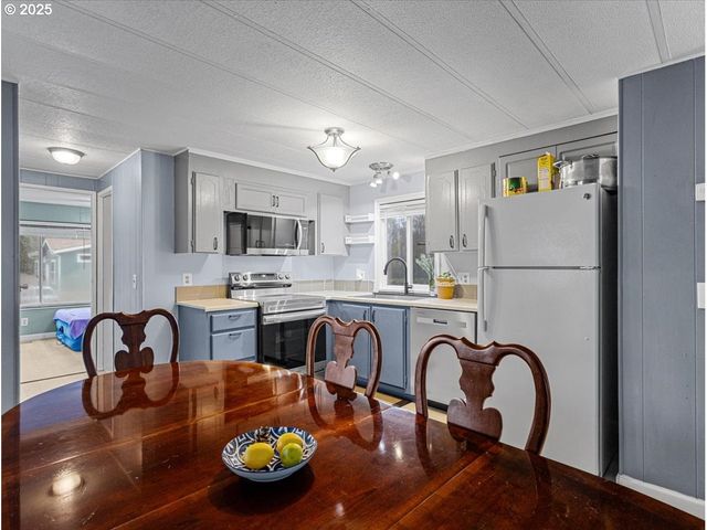 6610 Nw WHITNEY Rd 138, Vancouver, WA 98665