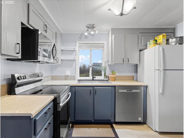 6610 Nw WHITNEY Rd 138, Vancouver, WA 98665