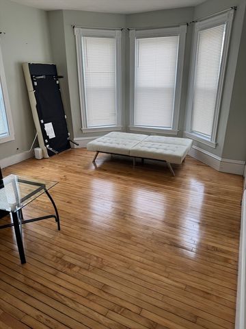 91 East Ashland Apt1, Brockton, MA 02302