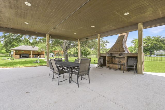32702 Westminster Drive, Fulshear, TX 77441