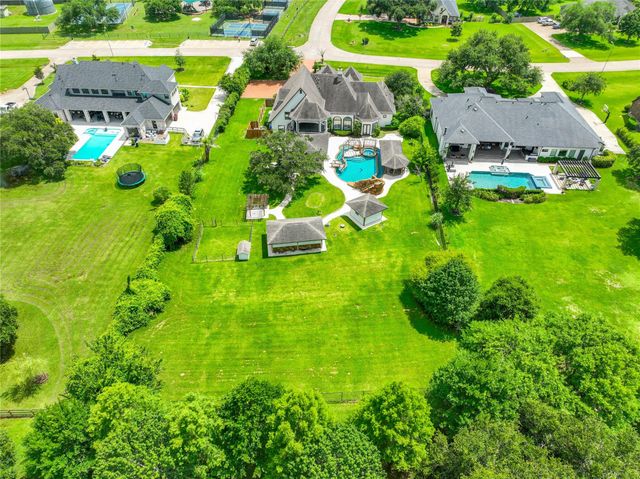 32702 Westminster Drive, Fulshear, TX 77441