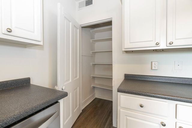 684 Hamlet Street, Columbus, OH 43215