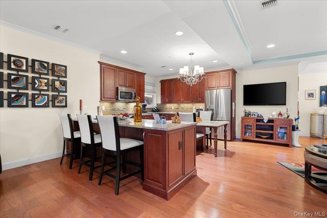 365 Trotting Lane, Westbury, NY 11590