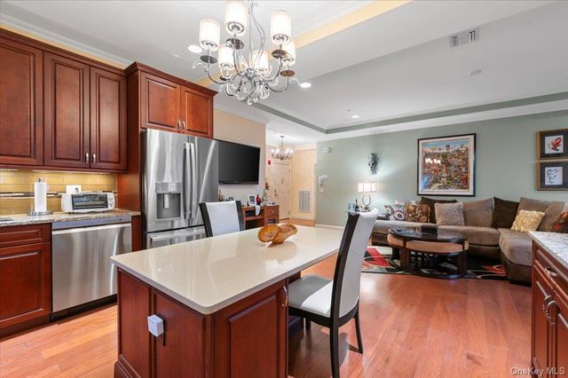 365 Trotting Lane, Westbury, NY 11590