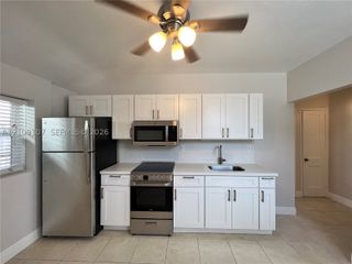1555 Harrison St 4, Hollywood, FL 33020