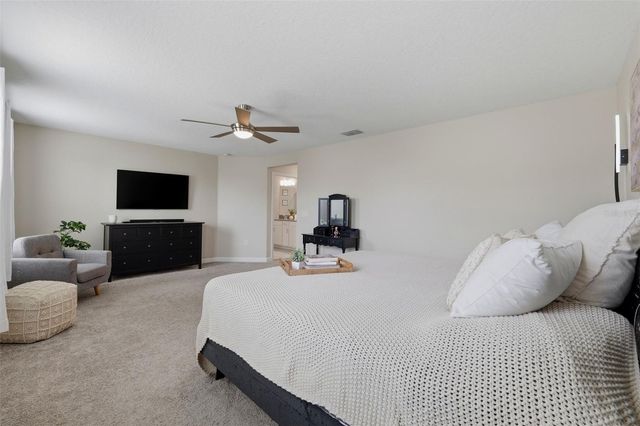 1099 TRAPPERS TRAIL LOOP, Davenport, FL 33896