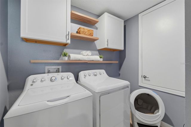 1099 TRAPPERS TRAIL LOOP, Davenport, FL 33896