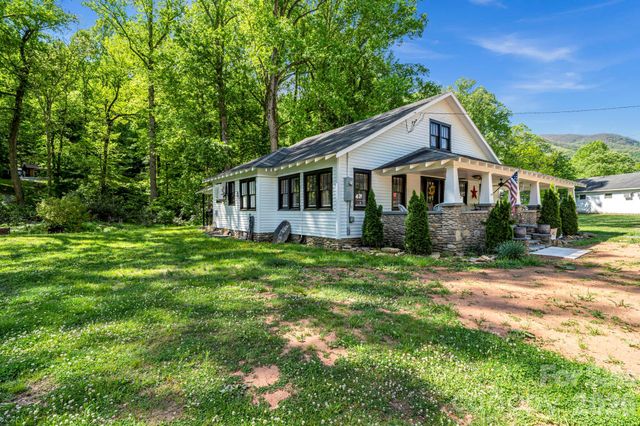 2355 Soco Road, Maggie Valley, NC 28751