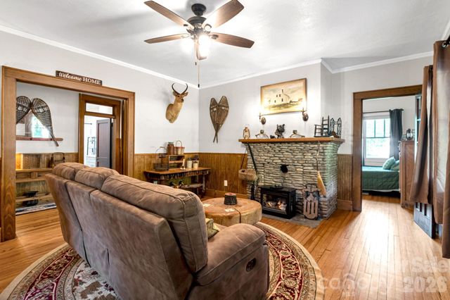 2355 Soco Road, Maggie Valley, NC 28751