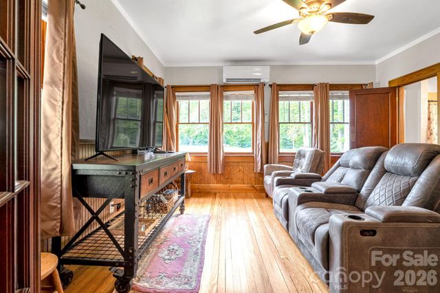 2355 Soco Road, Maggie Valley, NC 28751
