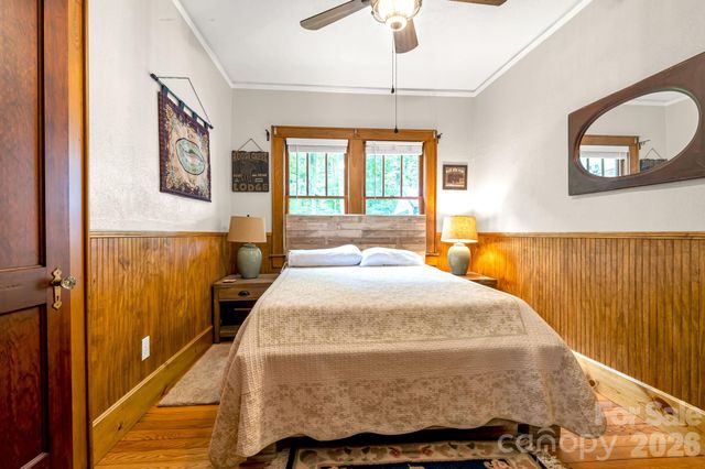 2355 Soco Road, Maggie Valley, NC 28751
