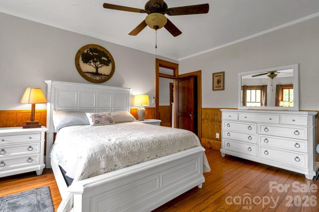 2355 Soco Road, Maggie Valley, NC 28751