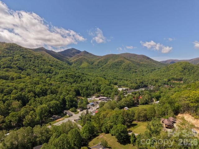 2355 Soco Road, Maggie Valley, NC 28751