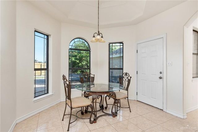 1502 N Popotillo Avenue, Edinburg, TX 78541