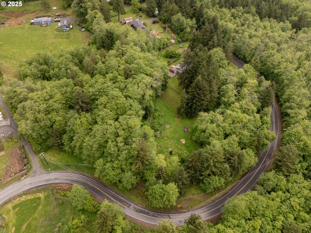 31052 BROWNLEE Rd, Rainier, OR 97048