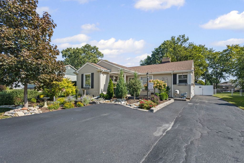 17377 71st Avenue, Tinley Park, IL 60477