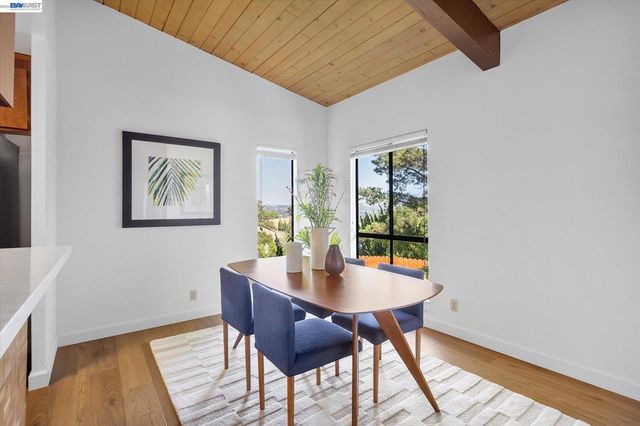 19100 Crest Ave 66, Castro Valley, CA 94546