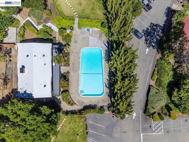 19100 Crest Ave 66, Castro Valley, CA 94546