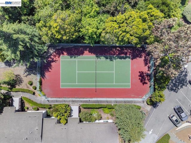 19100 Crest Ave 66, Castro Valley, CA 94546