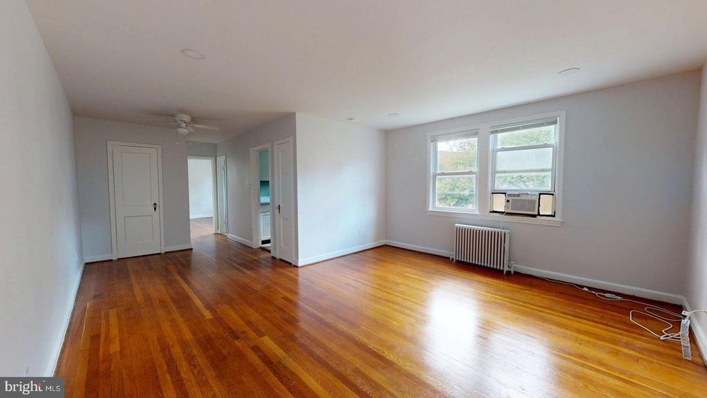 1210 N KENILWORTH ST #6, Arlington, VA 22205