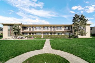 38 King Arthur Court 12, Northlake, IL 60164