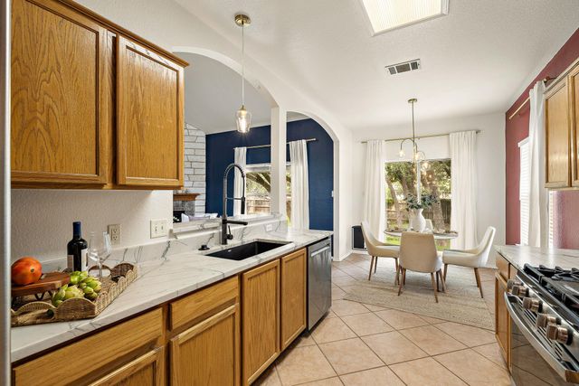 1701 Warwick WAY, Cedar Park, TX 78613