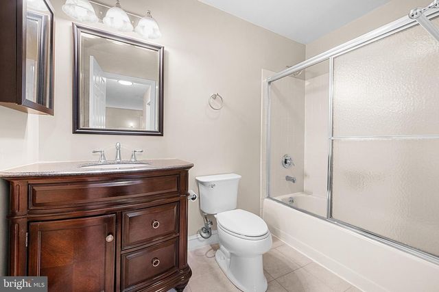 2A JOHN TYLER CT, Monroe Township, NJ 08831