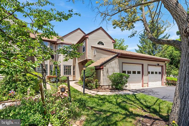 2A JOHN TYLER CT, Monroe Township, NJ 08831